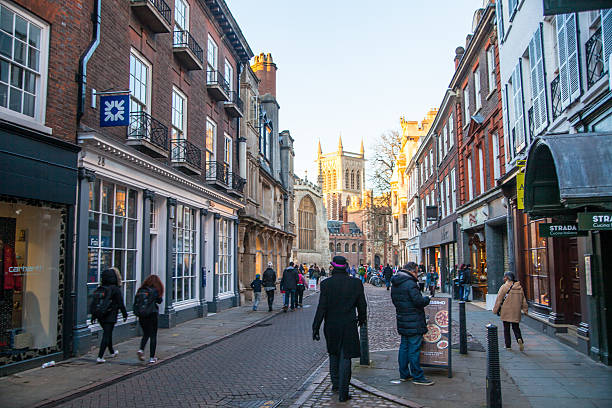 أفضل التخصصات في كلية اكسفورد للعلوم والتكنولوجيا: الهندسة والتكنولوجيا الإنتاجية